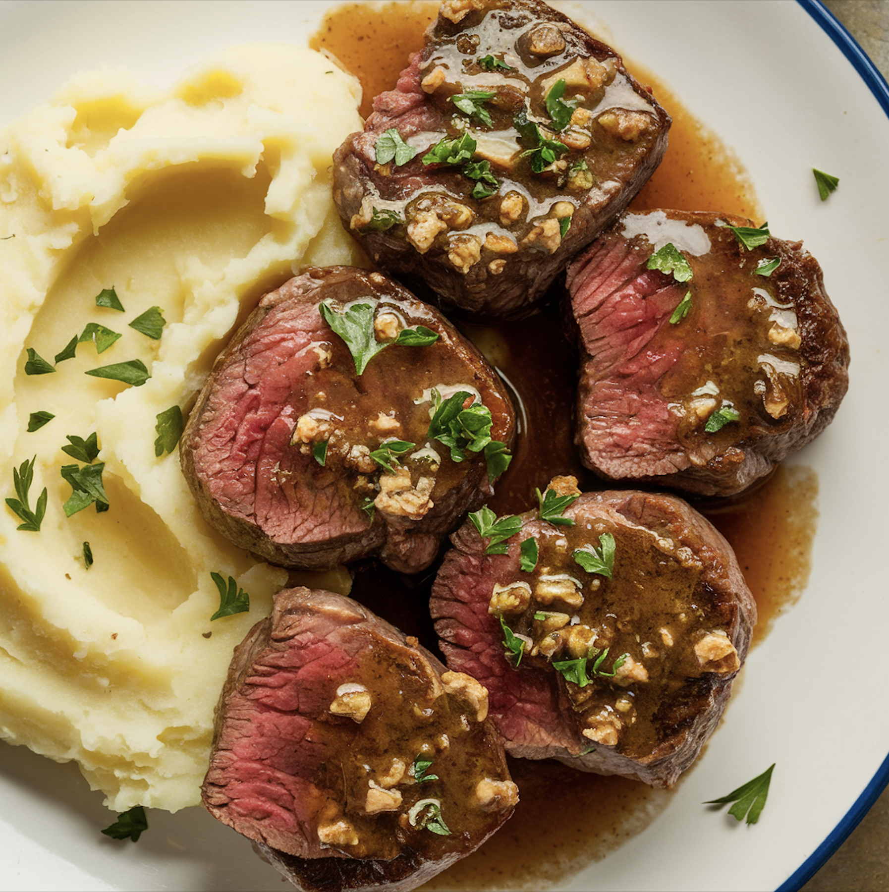 garlic butter steaks bites